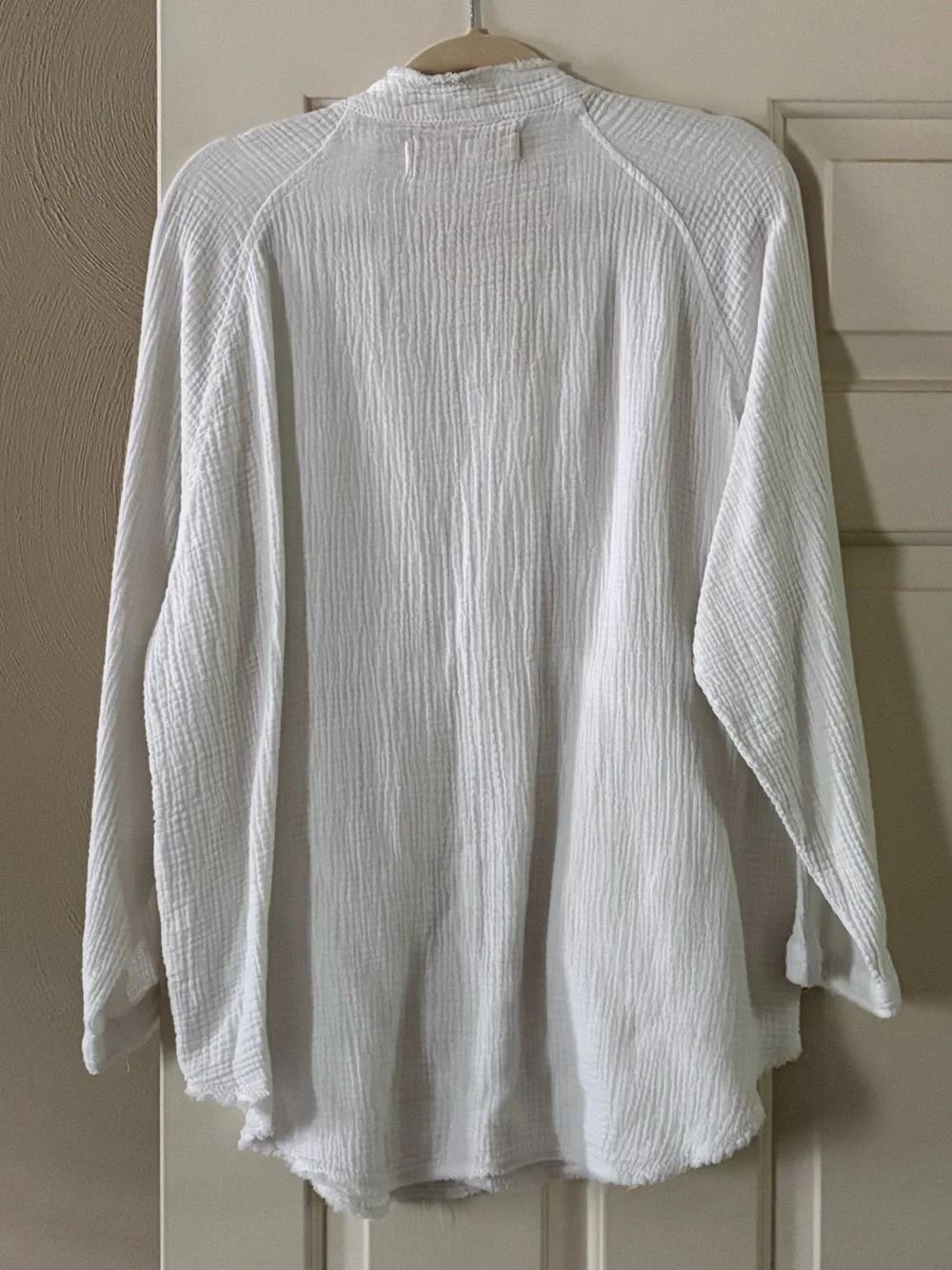 Free People Women’s We The Free Summer Daydream Buttondown. Size XS.